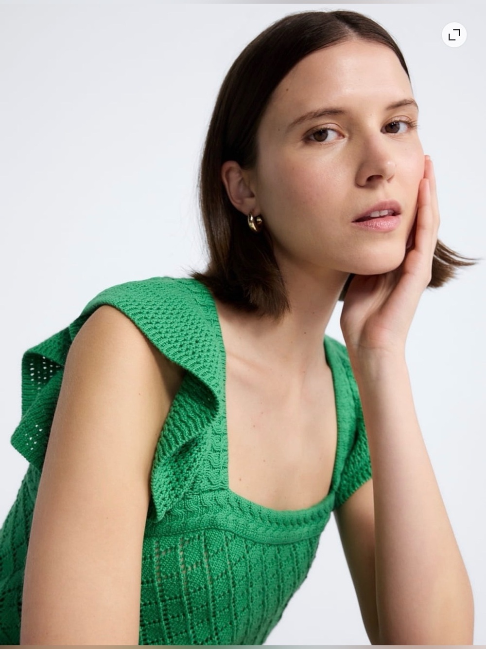 Free Assembly bestseller - 100% cotton, square-neck with flutter sleeve L
